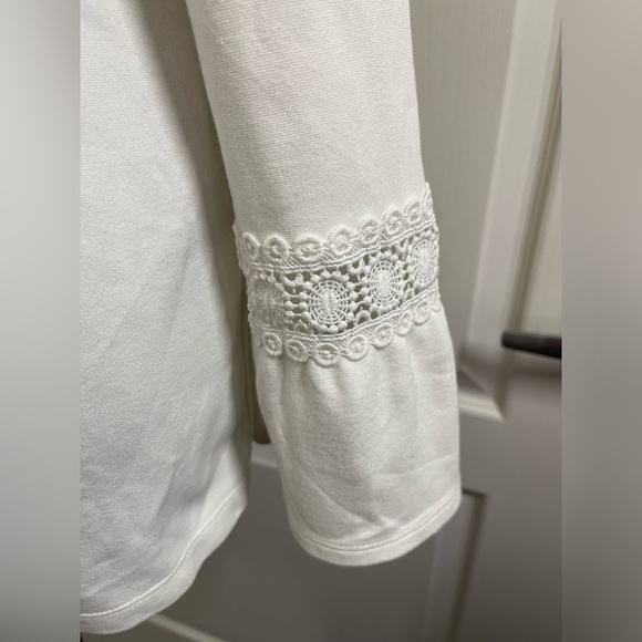 Chico's Women's Lace Trim Tunic Blouse White Long Sleeve Size M - Picture 6 of 12